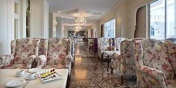 Hotel Oz Side Premium